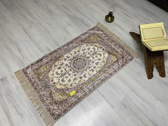 Beige Prayer Rug, Prayer Mat, Sejhade Musala Gift Set, Eid Mubarak Gift,  Ramadan Gift, Prayer Rug, Nikaah, Gift for Muslim, RNR488