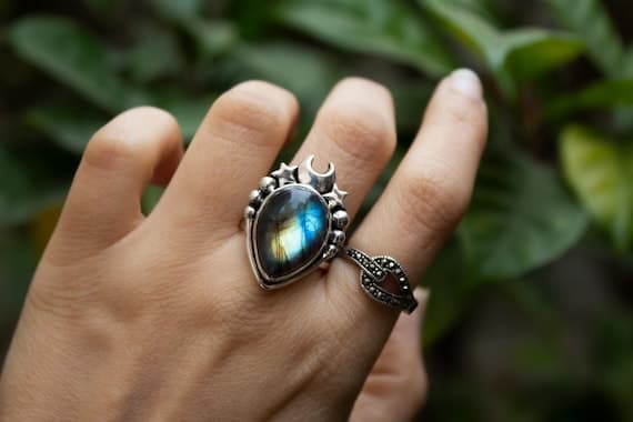 Labradorite Ring Sterling Silver : Celestial Moon Star Boho Ring