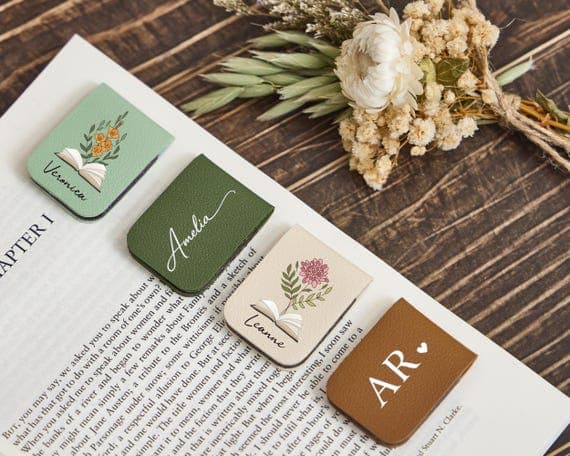 Personalized Magnetic Bookmark Set, Buy 1 Get 1 Free, Birth Flower Bookmark, Custom Book Lover Gift, Bridesmaid Gift, Reader Gift